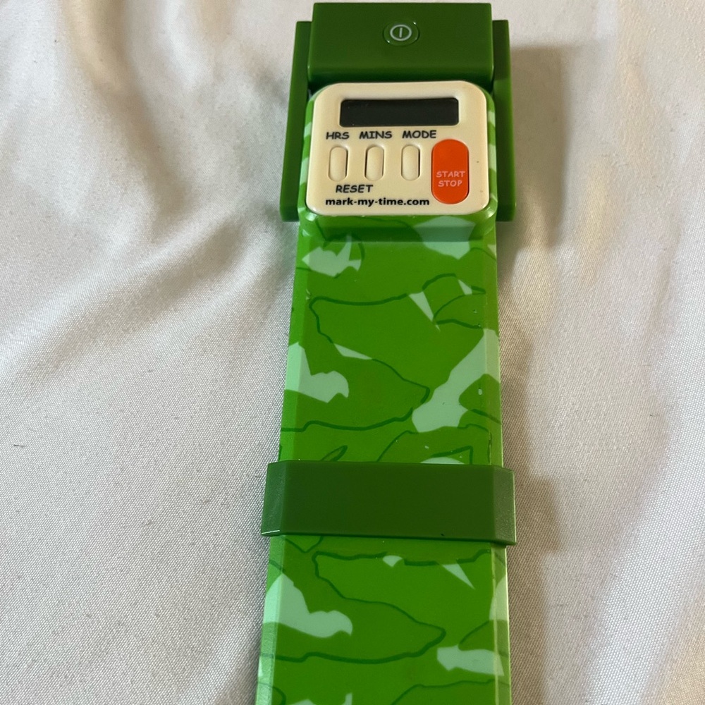 mark-my-time Digital Bookmark with Reading Light